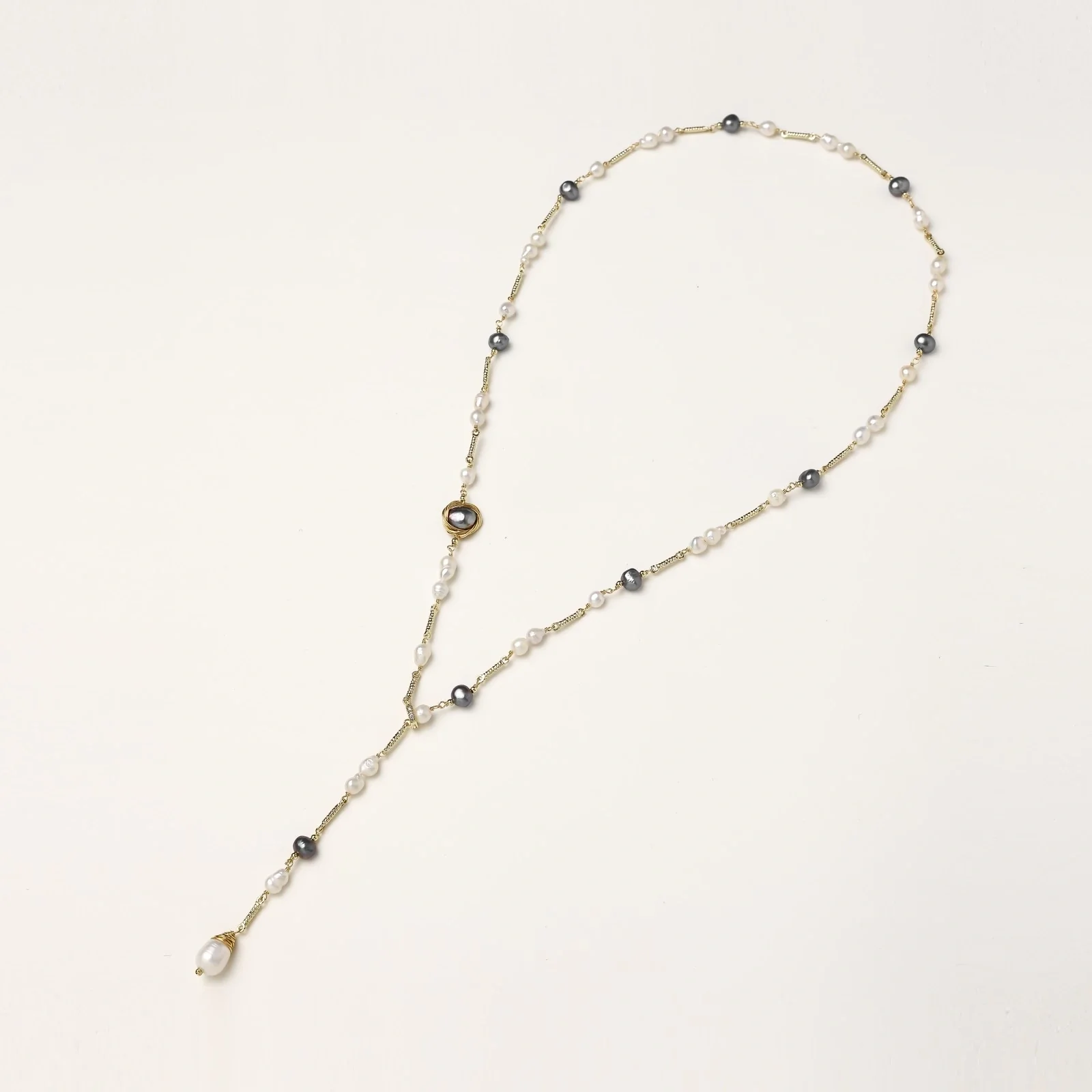 Twilight Pearl Lariat - Image 3