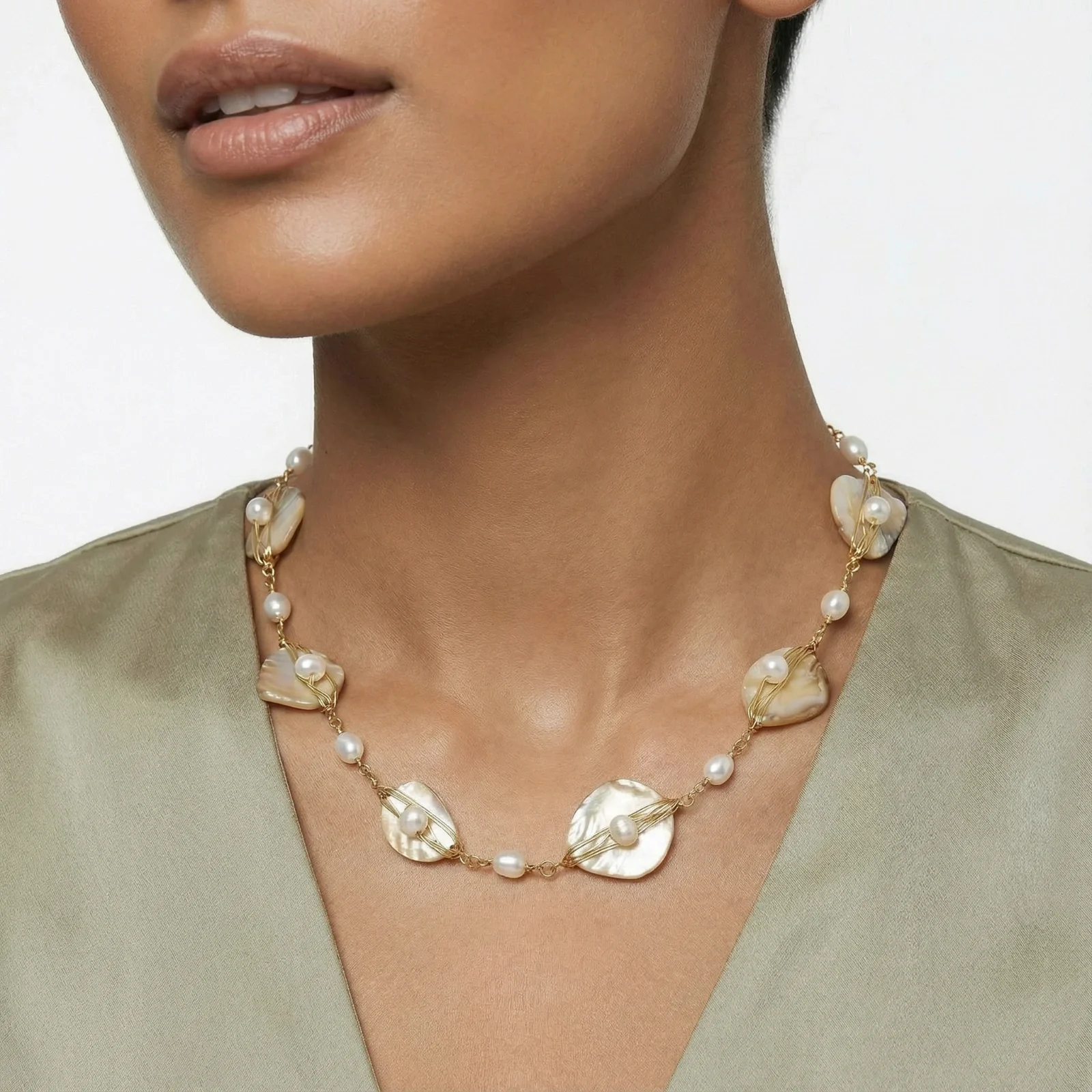 Golden Leaf Pearl Necklace - Image 2