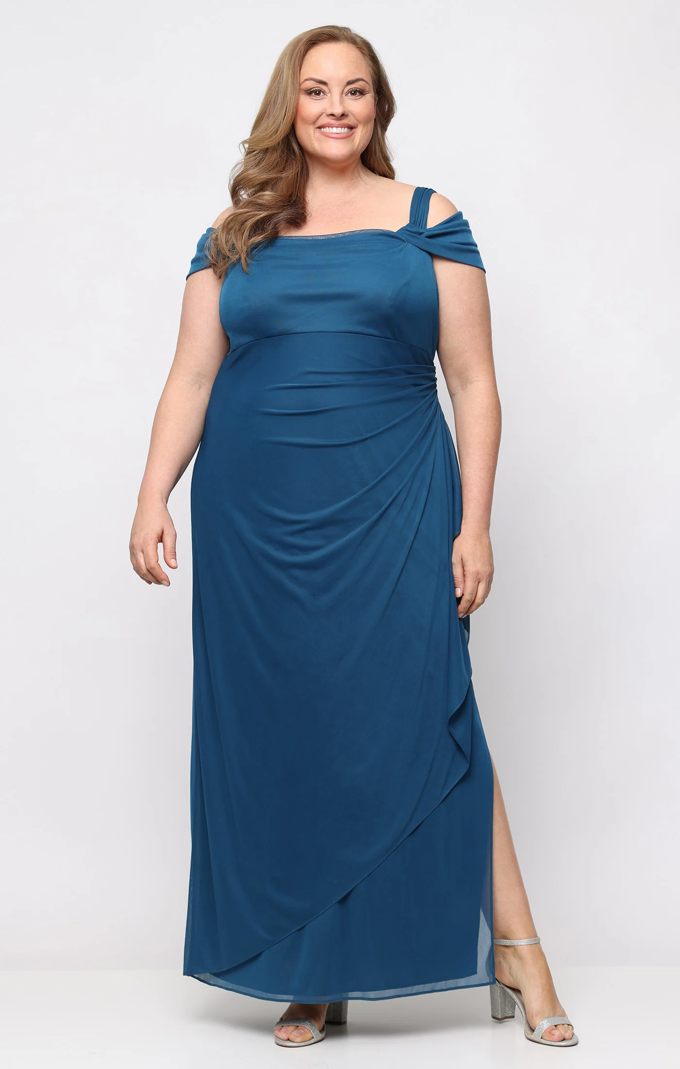 Plus Lindsay Cold Shoulder Mesh Gown - Image 3