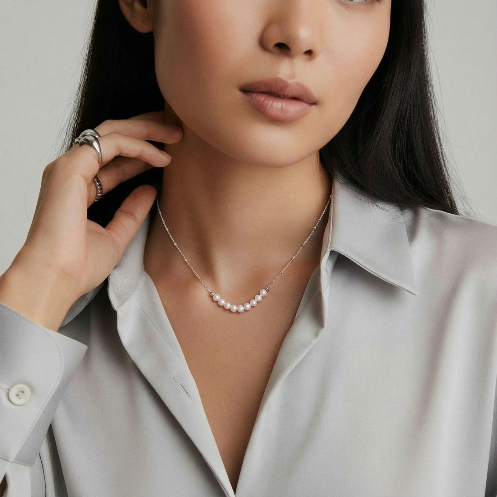 Luna Pearl Arc Necklace - Image 2