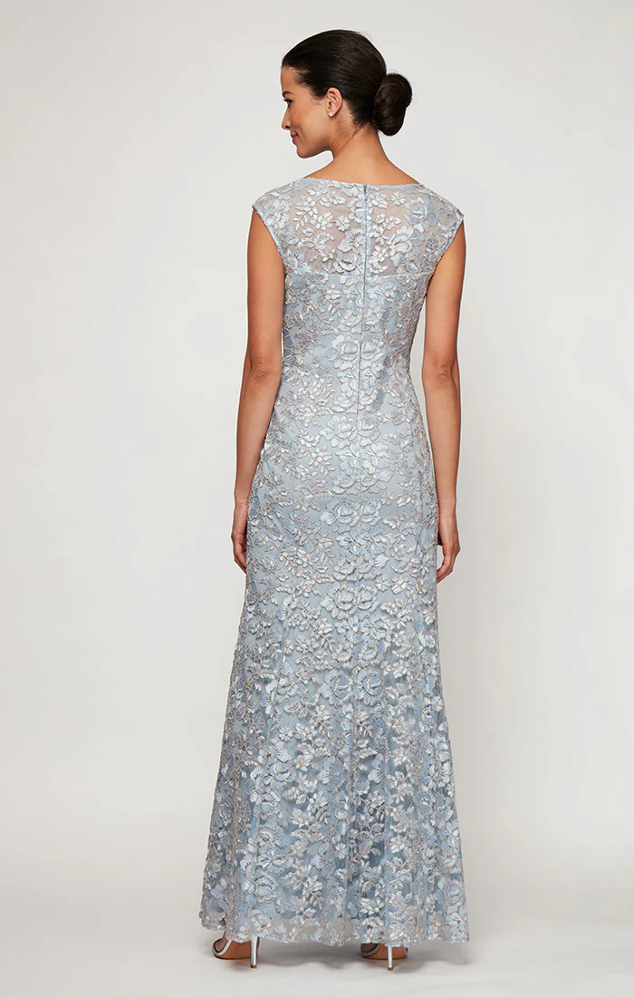 Regular - Embroidered Fit & Flare Dress with Illusion Neckline and Shawl - Image 2