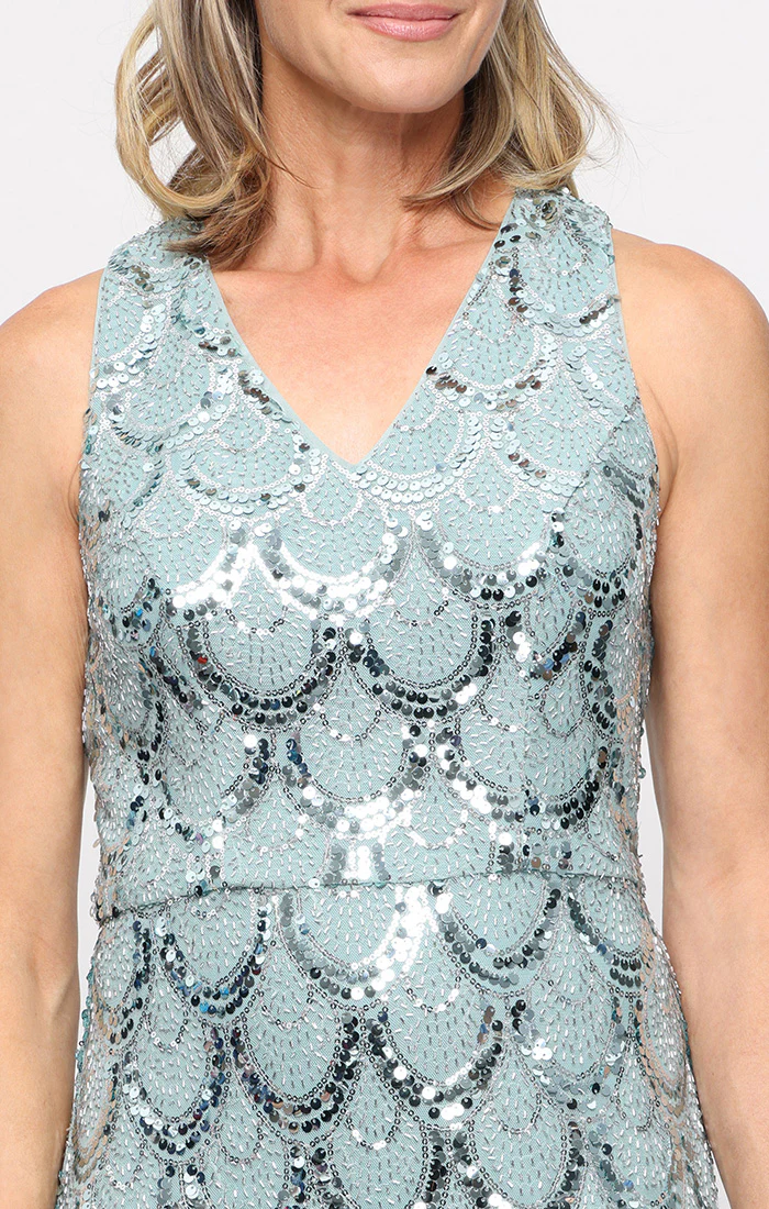 Regular - Long Sleeveless Sequin Dress with V-Neckline - Image 2