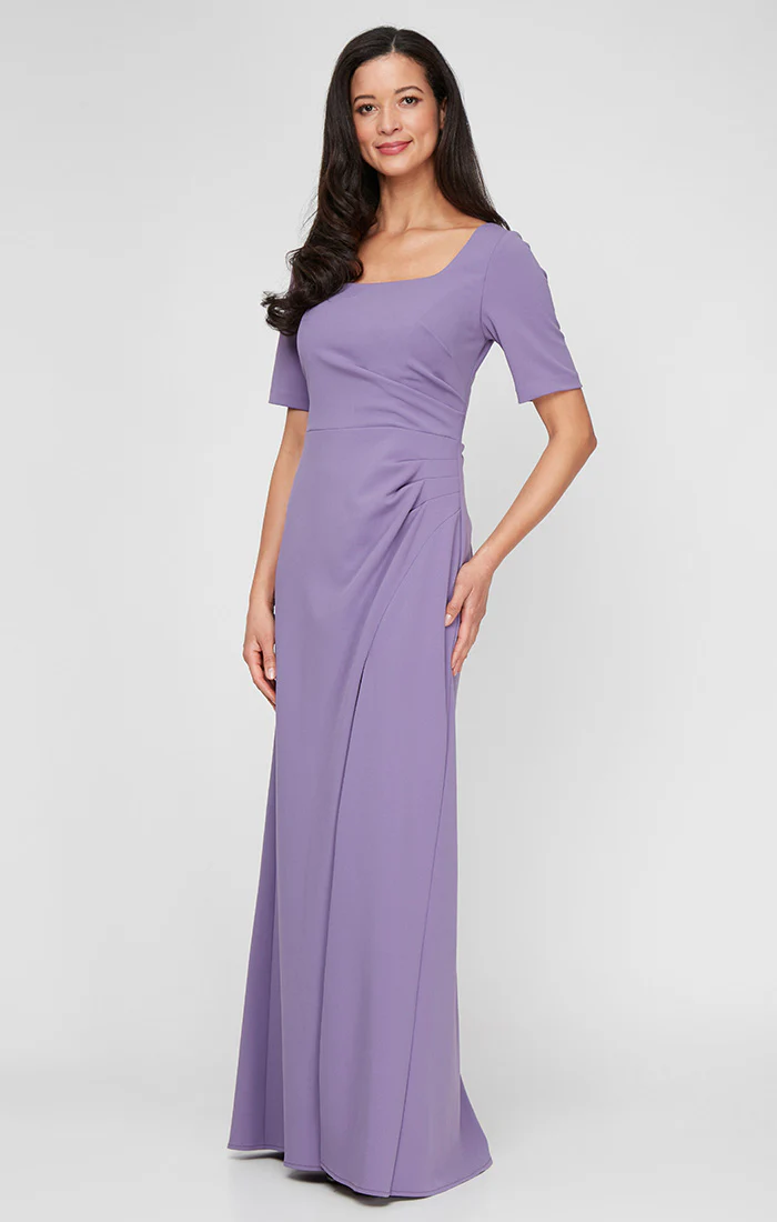 Regular - Stretch Crepe Dress with Square Neckline, Elbow Sleeves and Front Slit