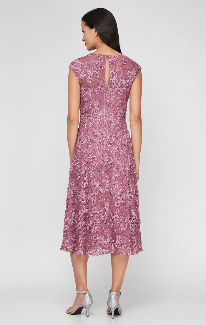 Midi Lace Soutache Dress with Sweetheart Neckline - Image 5