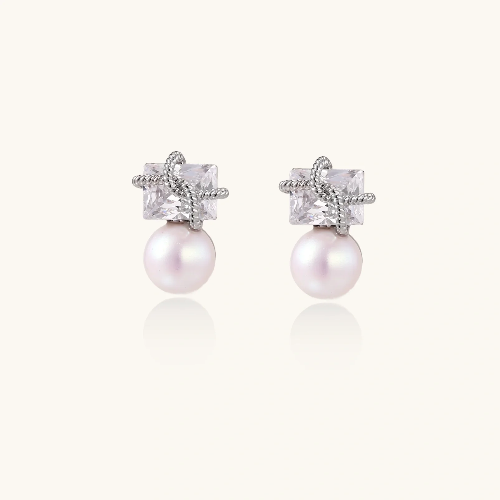 Stardust Pearl Drop Earrings - Image 3