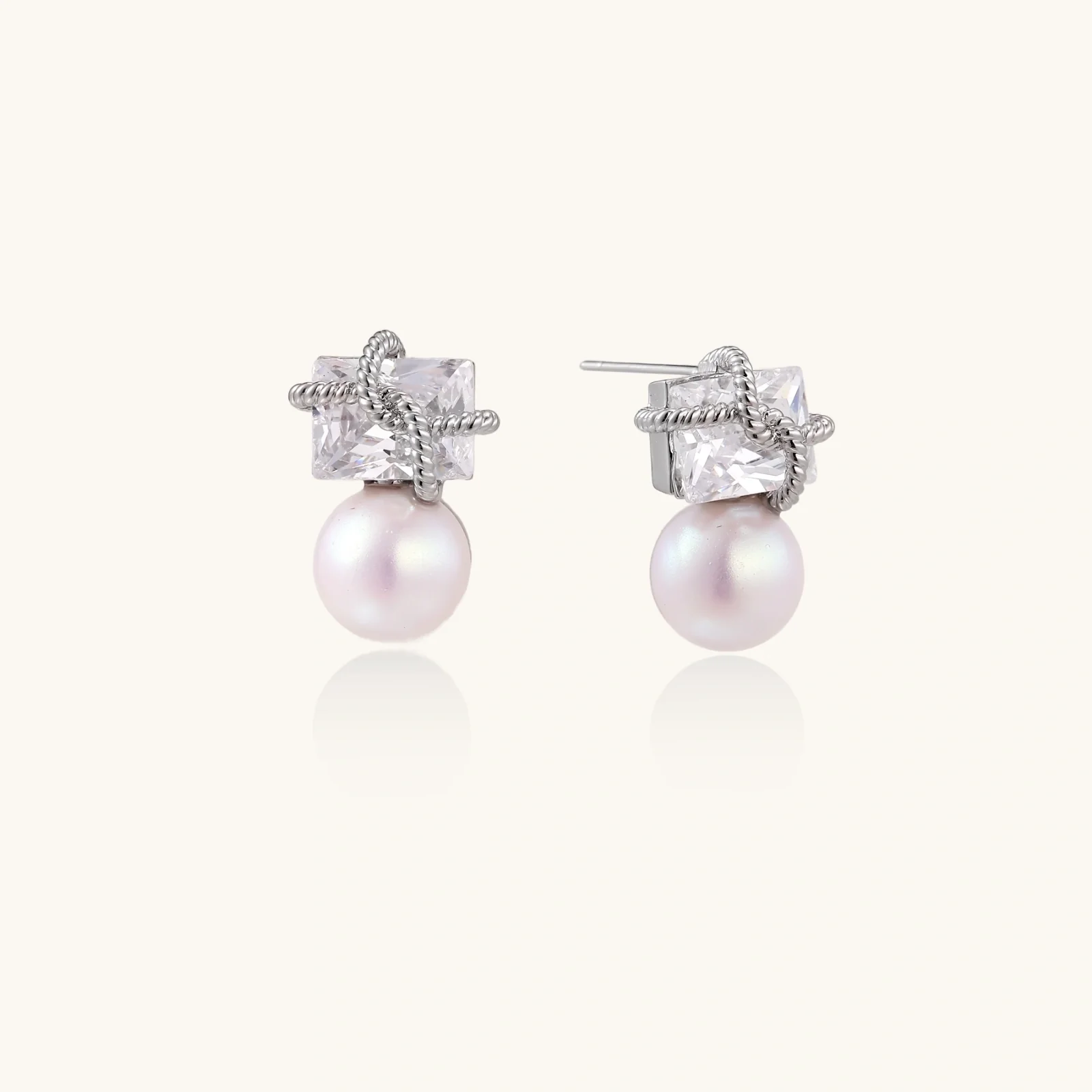 Stardust Pearl Drop Earrings - Image 4