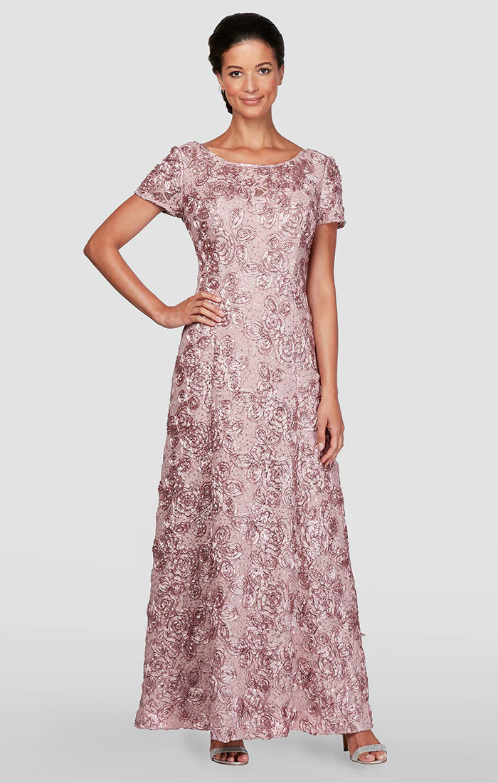 Petite - Evelyn Rosette Lace Long Gown