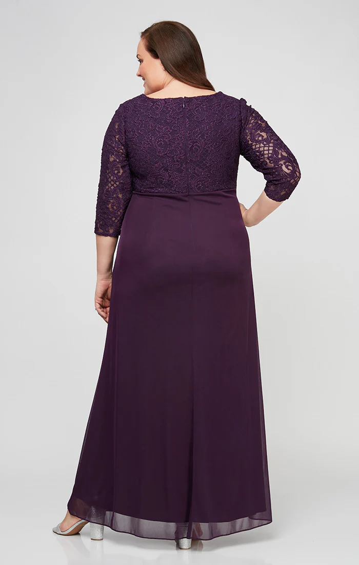 Plus Victoria Empire Waist Gown - Image 4