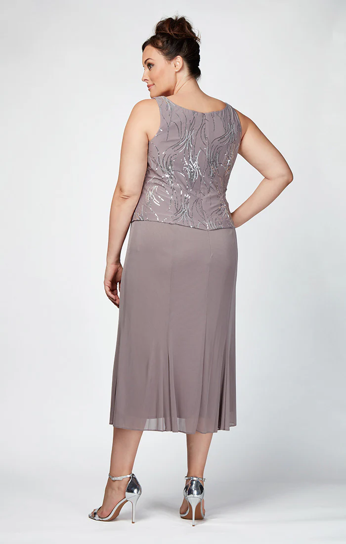 Plus Annabelle Godet Detail Firework Sequin Jacket Dress - Image 4