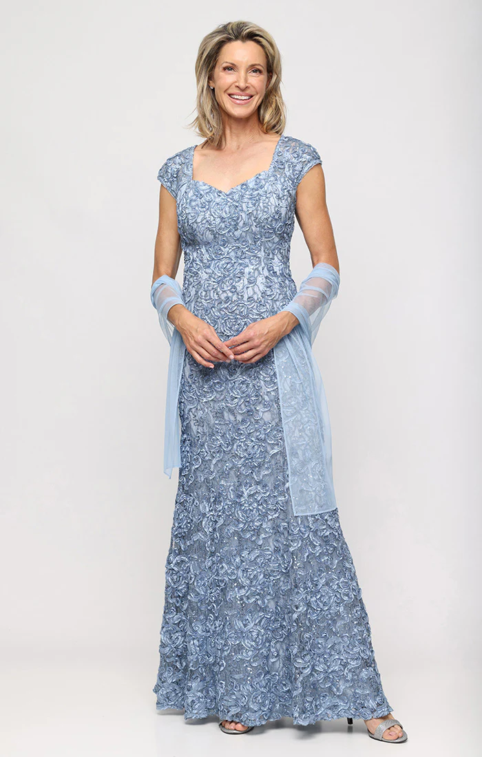 Regular - Eleanor Sweetheart Neck Dress