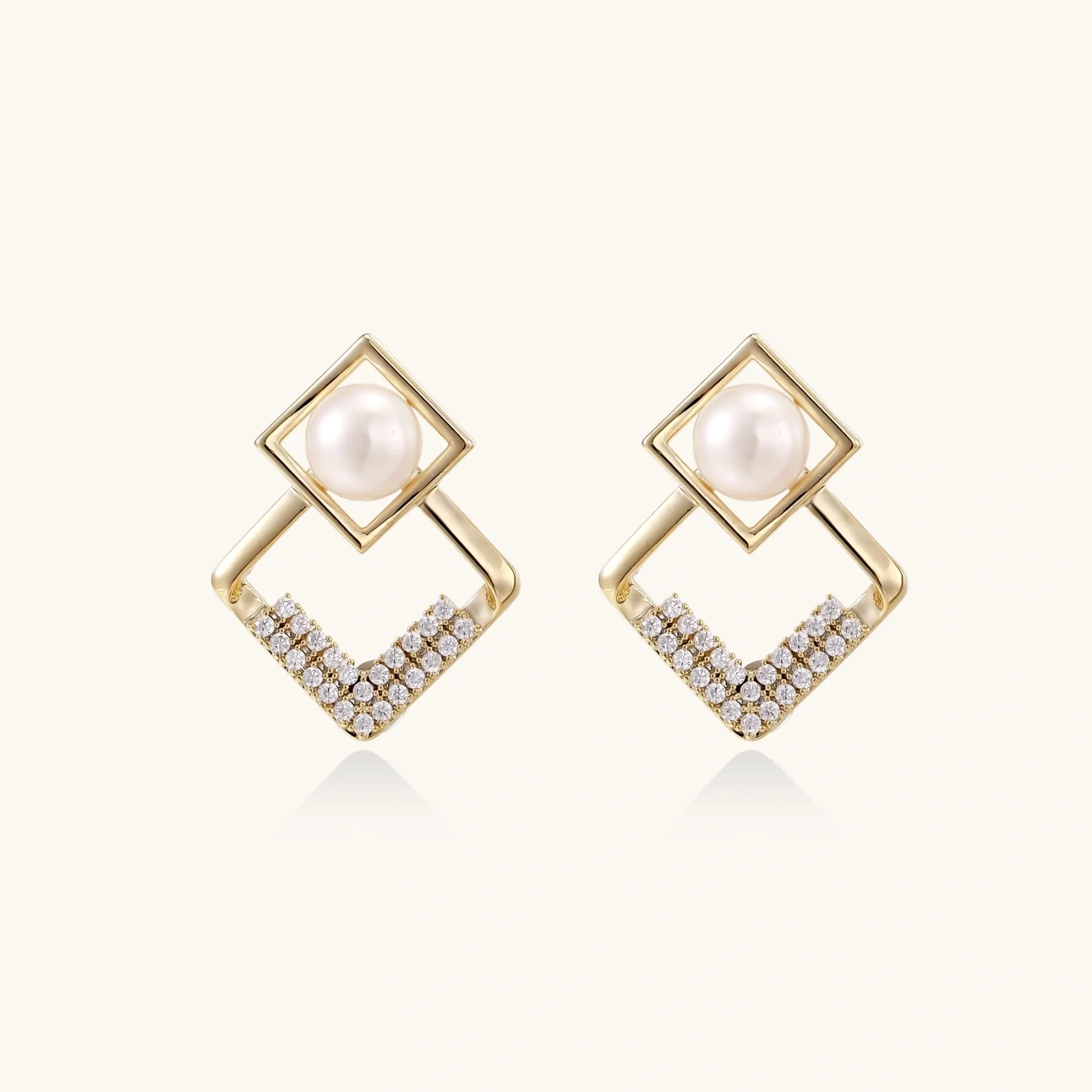 Pearl Geometry Earrings - Image 5